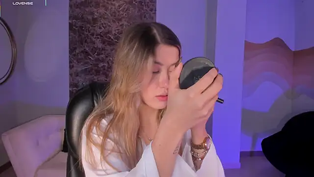 EveBensonX online show from 02.14.26