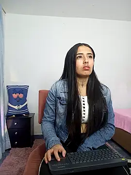 Snapshot of Sofia_888 chatting on 11.08.25 Sofia 888 online show from 11.08.25