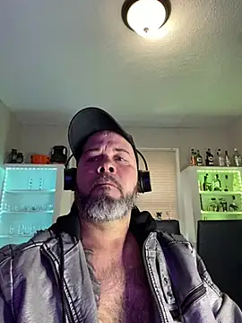 Snapshot of Cristian-Brayan chatting on 03.04.25 Cristian-Brayan online show from 03.04.25