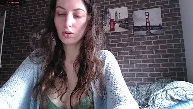  Hot Lady  online show from 01.04.25