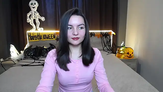 JasmineAsha online show from 10.26.25