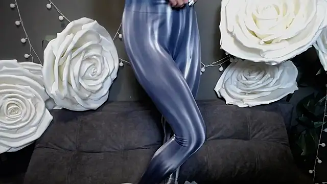 JasmineAsha online show from 11.21.25