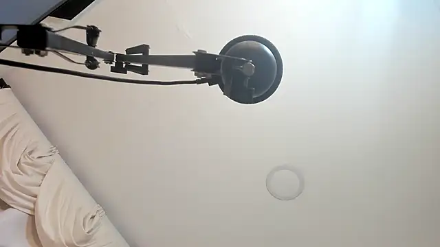 sarita loven online show from 04.10.26