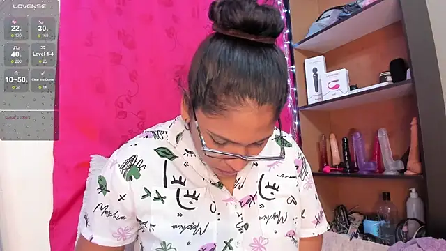 Snapshot of iriss_25 chatting on 01.28.25 iriss 25 online show from 01.28.25