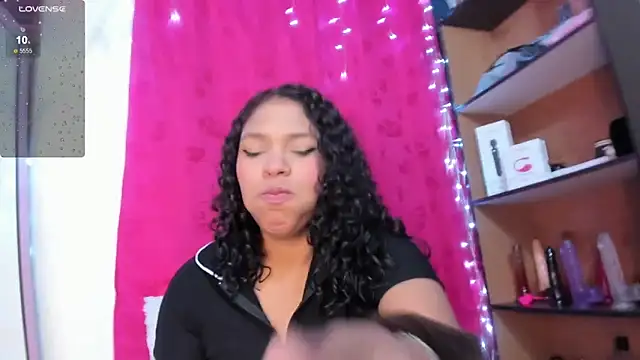 Snapshot of iriss_25 chatting on 01.29.25 iriss 25 online show from 01.29.25