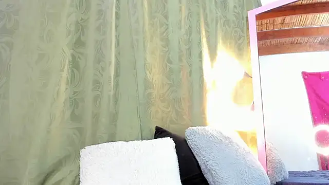 Snapshot of iriss_25 chatting on 03.03.25 iriss 25 online show from 03.03.25