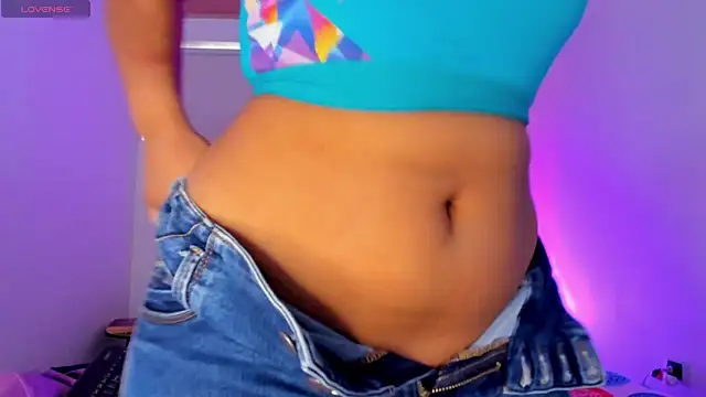 Snapshot of iriss_25 chatting on 09.11.25 iriss 25 online show from 09.11.25