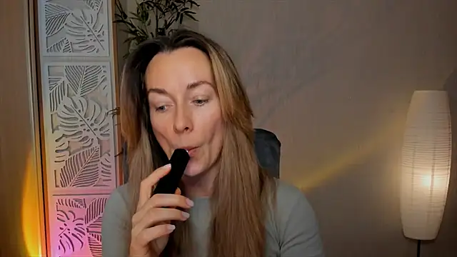 RebeccaMartinez online show from 02.26.26