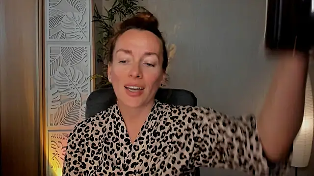 RebeccaMartinez online show from 06.30.26