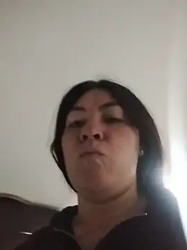 katha steele  online show from 11.01.25