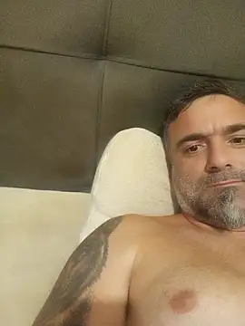 wifesfuckerpu online show from 09.19.25