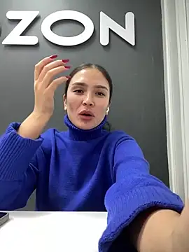 Snapshot of Sweet_Lollypop chatting on 12.12.24 Sweet Lollypop online show from 12.12.24