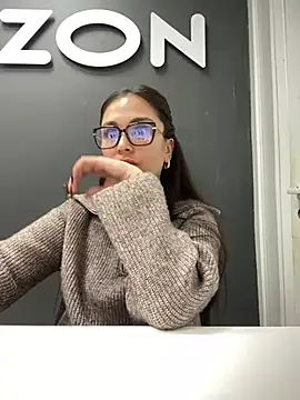 Snapshot of Sweet_Lollypop chatting on 01.11.25 Sweet Lollypop online show from 01.11.25