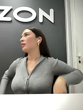 Snapshot of Sweet_Lollypop chatting on 02.04.25 Sweet Lollypop online show from 02.04.25