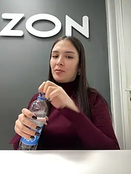 Snapshot of Sweet_Lollypop chatting on 02.12.25 Sweet Lollypop online show from 02.12.25