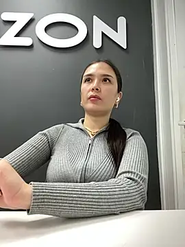 Snapshot of Sweet_Lollypop chatting on 03.04.25 Sweet Lollypop online show from 03.04.25