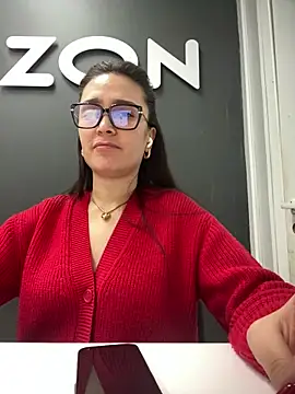 Snapshot of Sweet_Lollypop chatting on 03.11.25 Sweet Lollypop online show from 03.11.25