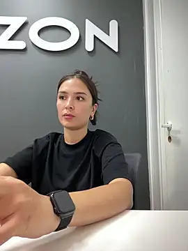 Snapshot of Sweet_Lollypop chatting on 09.08.25 Sweet Lollypop online show from 09.08.25