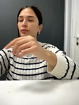 Snapshot of Sweet_Lollypop chatting on 10.01.25 Sweet Lollypop online show from 10.01.25