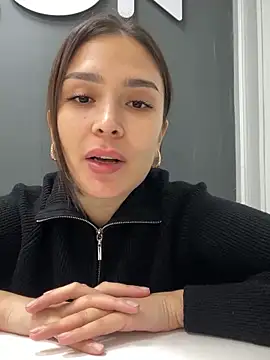 Snapshot of Sweet_Lollypop chatting on 10.17.25 Sweet Lollypop online show from 10.17.25