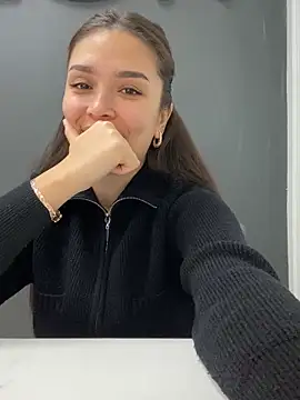 Snapshot of Sweet_Lollypop chatting on 10.22.25 Sweet Lollypop online show from 10.22.25