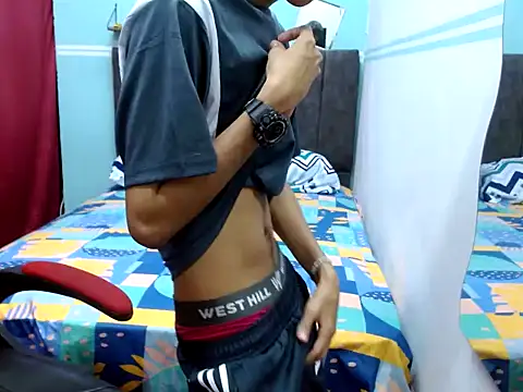 Snapshot of Angelstripboy chatting on 03.09.25 Angelstripboy online show from 03.09.25