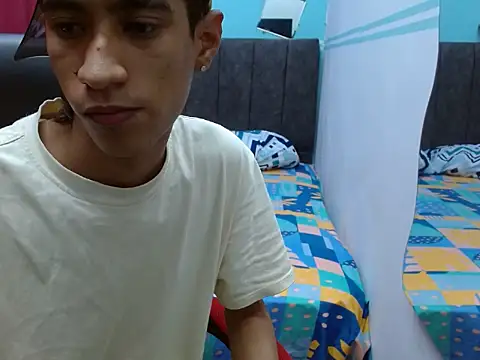 Snapshot of Angelstripboy chatting on 03.18.25 Angelstripboy online show from 03.18.25