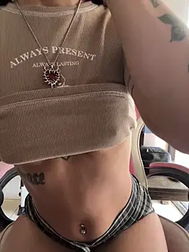 LittleBabyCat22 online show from 03.25.26