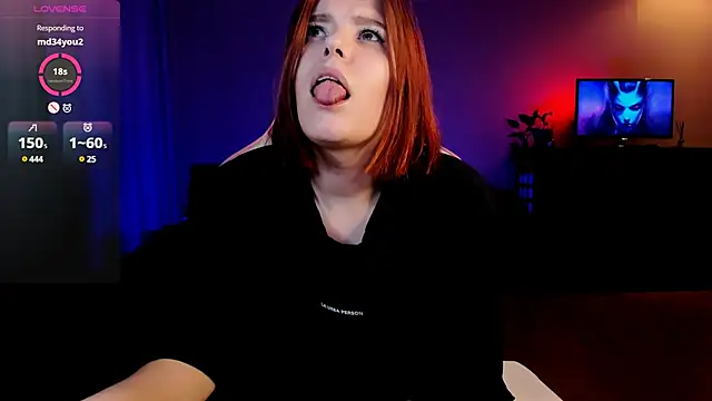 Snapshot of Erika_Fix chatting on 12.11.24 Erika Fix online show from 12.11.24