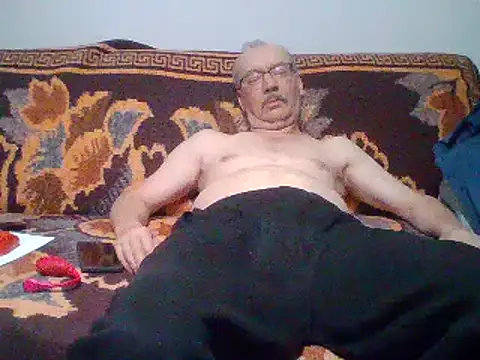 cumloverboyxx69 online show from 02.19.25