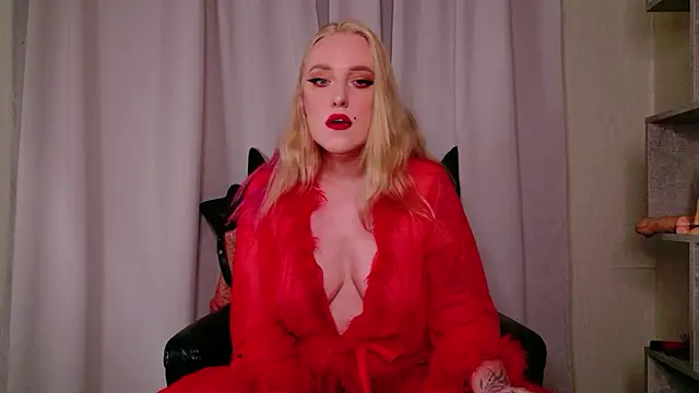 Snapshot of Frau__Lilith chatting on 03.28.26 Frau Lilith online show from 03.28.26