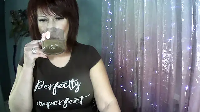 Faraira17 online show from 11.28.25