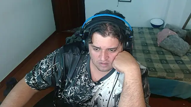 Snapshot of altairstudiosvip_ chatting on 12.03.24 altairstudiosvip online show from 12.03.24