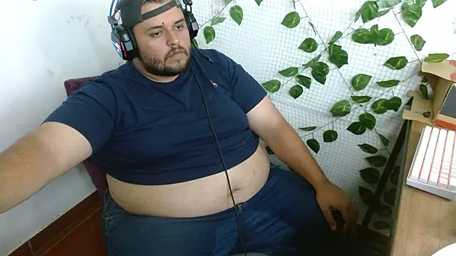 Snapshot of altairstudiosvip_ chatting on 10.14.25 altairstudiosvip online show from 10.14.25