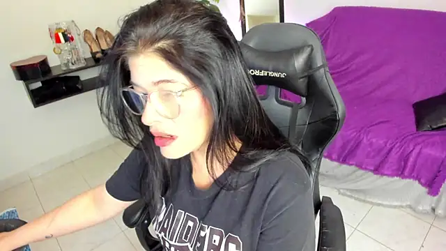 BellaFlaming online show from 02.21.26