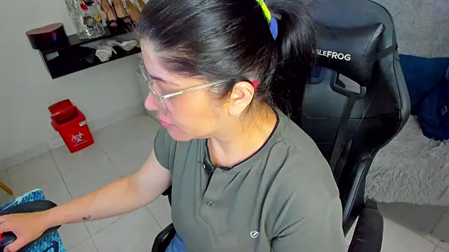 BellaFlaming online show from 03.26.26