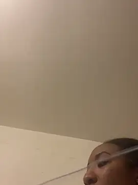 Snapshot of Iceblanca chatting on 02.16.25 Iceblanca online show from 02.16.25