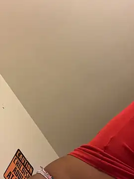 Snapshot of Iceblanca chatting on 03.01.25 Iceblanca online show from 03.01.25