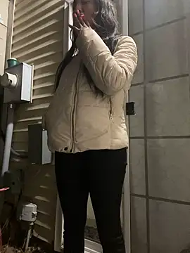 Snapshot of Iceblanca chatting on 03.05.25 Iceblanca online show from 03.05.25