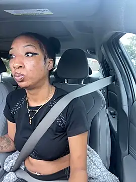 Snapshot of Iceblanca chatting on 09.09.25 Iceblanca online show from 09.09.25