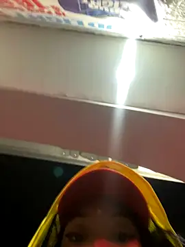 Snapshot of Iceblanca chatting on 10.14.25 Iceblanca online show from 10.14.25