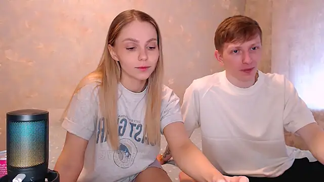 juliaanddima online show from 02.20.26