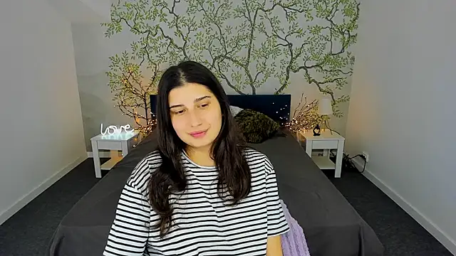 Linda EX online show from 01.27.25