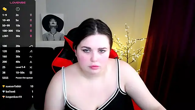 Emily Mo online show from 02.02.25