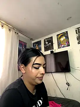 Snapshot of eva_six chatting on 10.15.25 eva six online show from 10.15.25