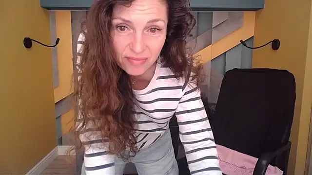 EllaLong online show from 04.03.26