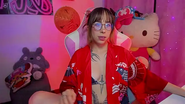 Waifu Aika online show from 11.04.25