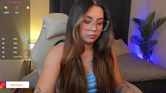 dakottaa  online show from 02.14.26