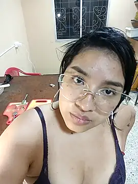 DanelyLopez online show from 09.22.25