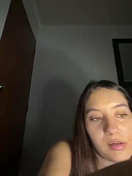 Sarah millerr  online show from 04.15.26